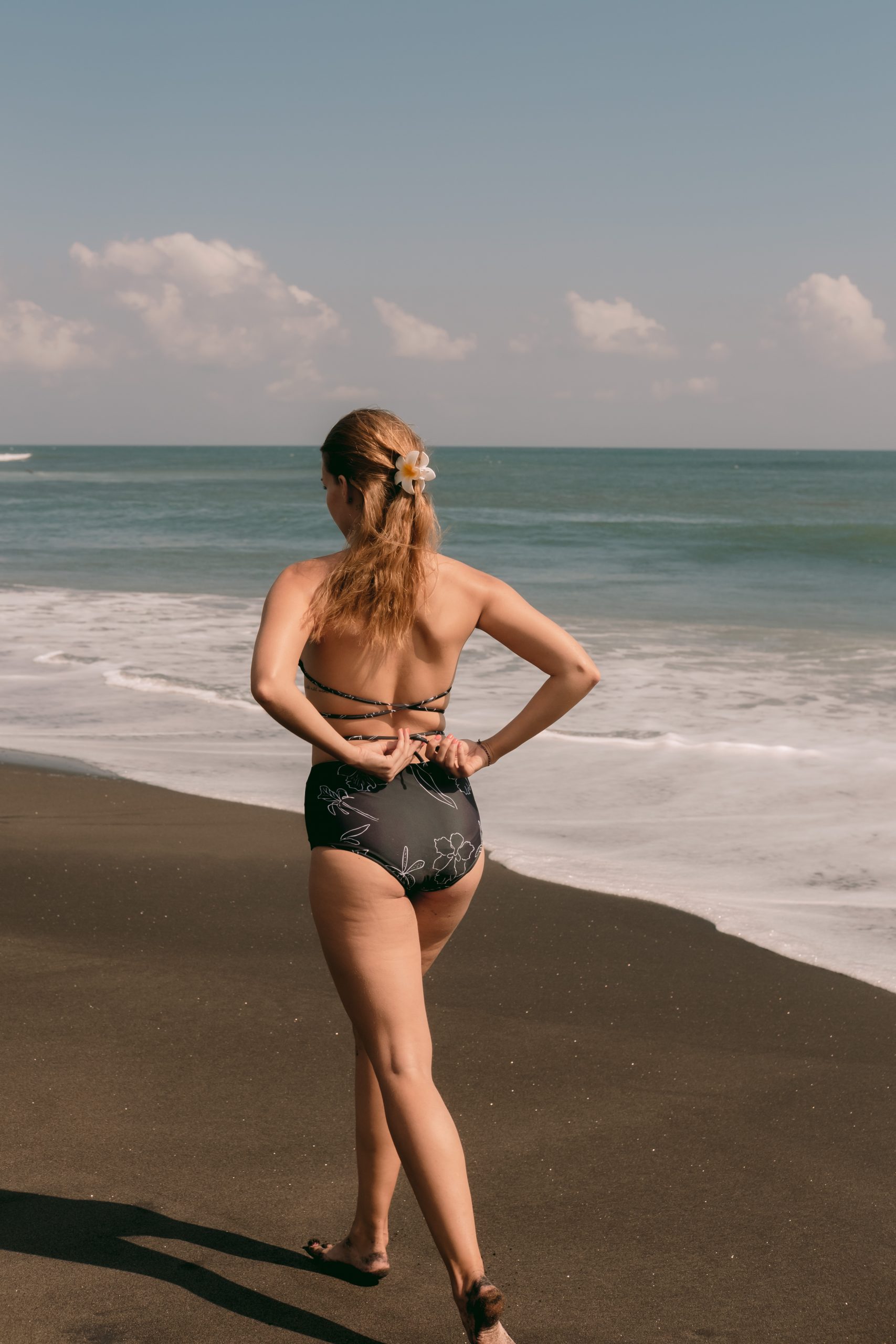 Kira bikini top in Eclipse Vanda - Image 7