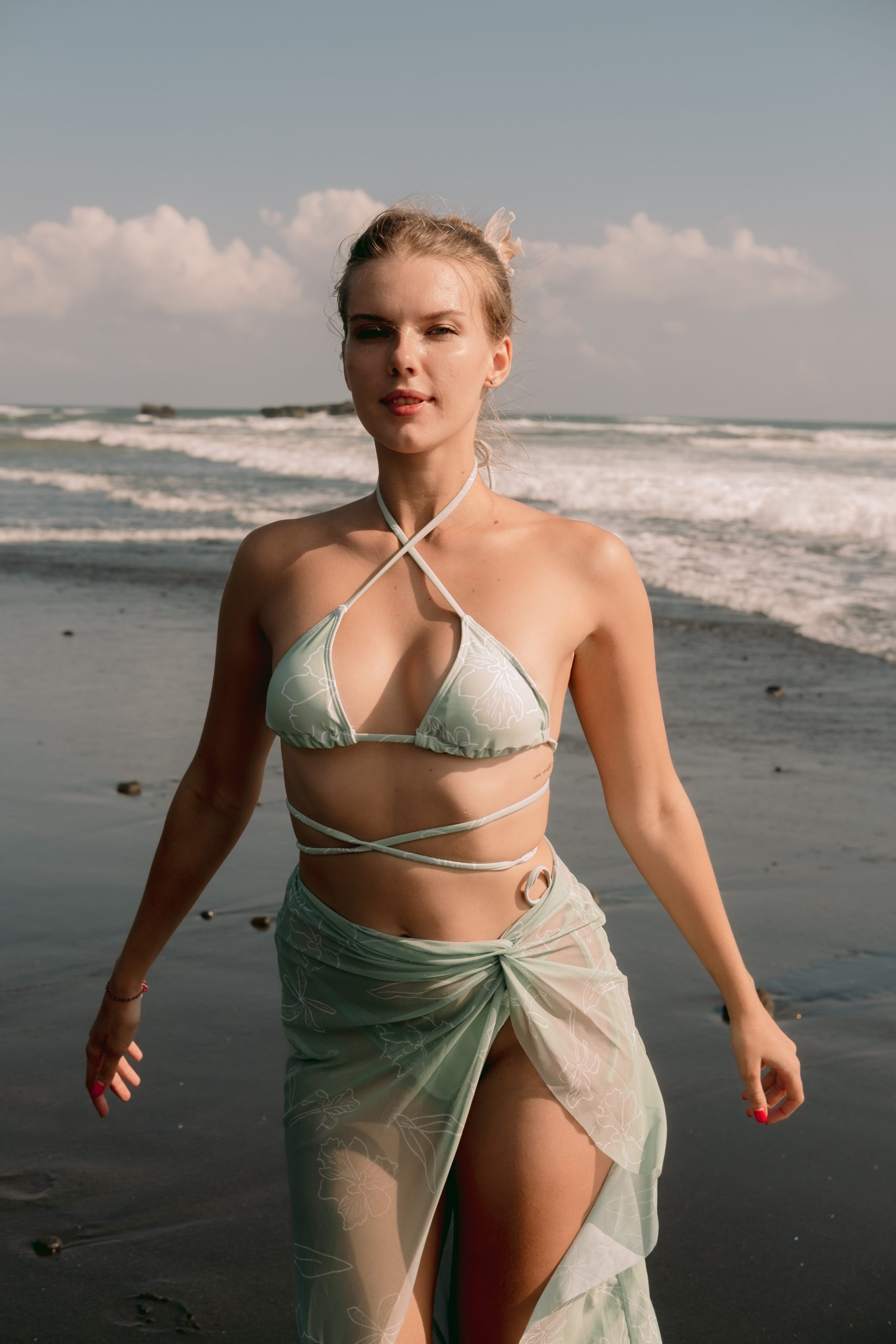 Rio mesh skirt in Spring Vanda - Image 6