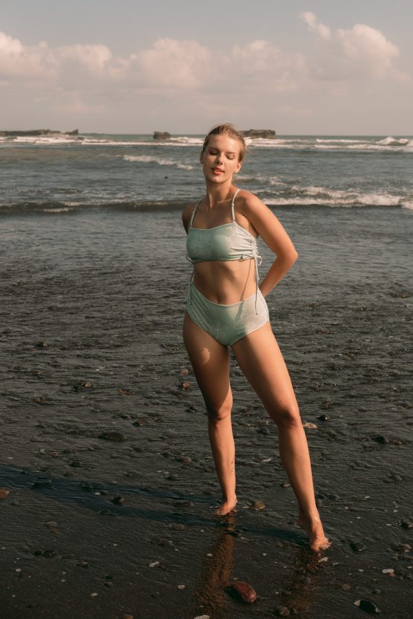 Karin high waist bottom in Spring Vanda